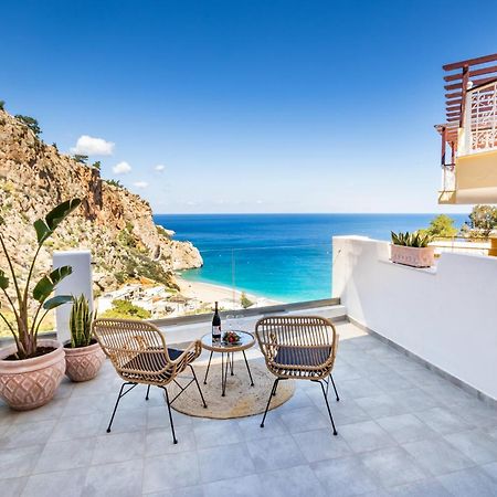 Yploui Suites Карпатос Экстерьер фото
