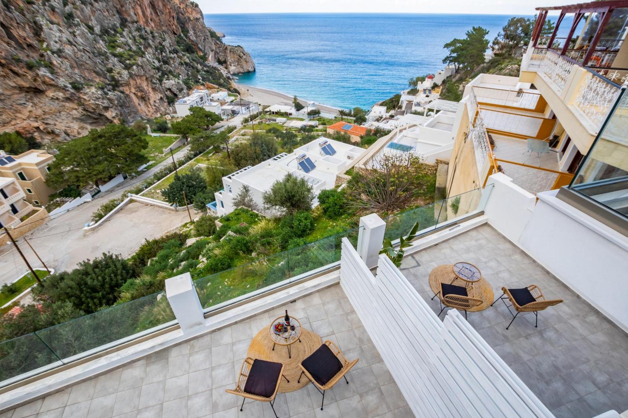 Yploui Suites Карпатос Экстерьер фото