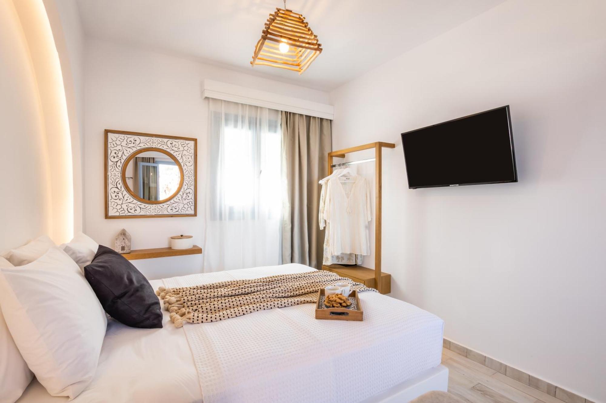 Yploui Suites Карпатос Экстерьер фото